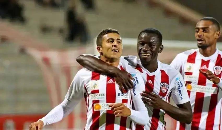 波鸿球员伤愈复出，助球队实现连胜